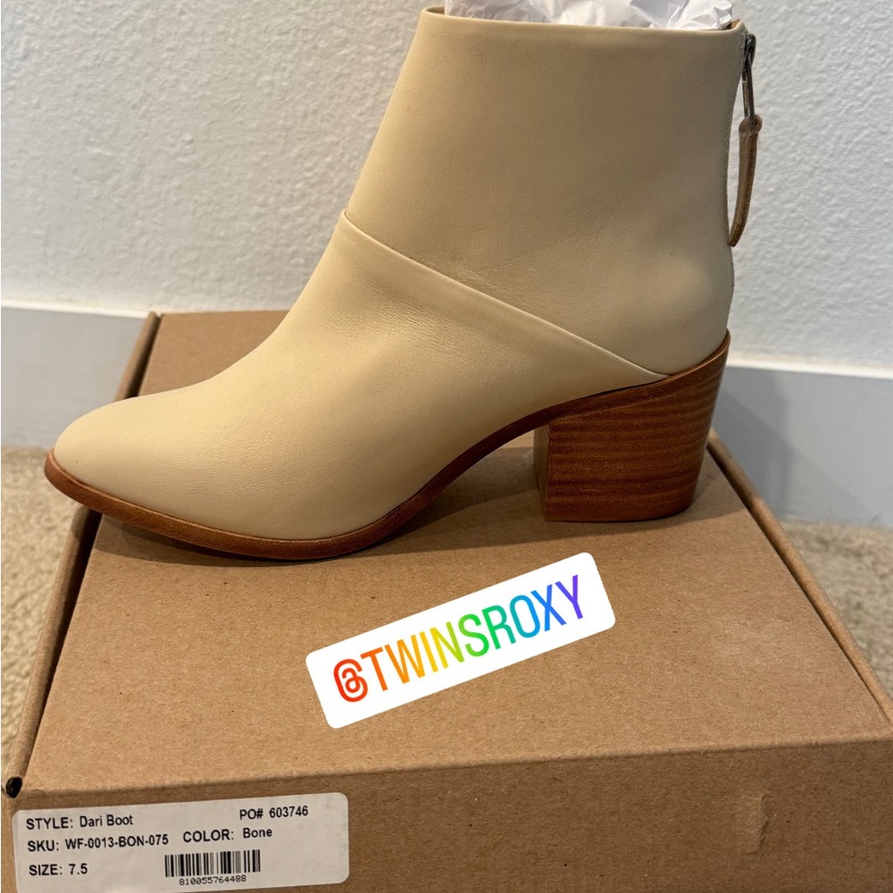 Nisolo Dari Boot Bone Color / Size 7.5 NEW